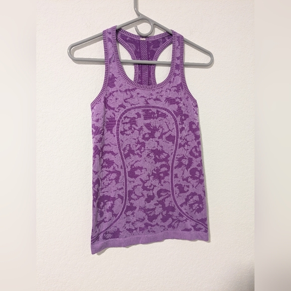 Lululemon Purple Printed Logo Slim Swiftly Tech Racerback Knit Tank Top 4 - Picture 4 of 9